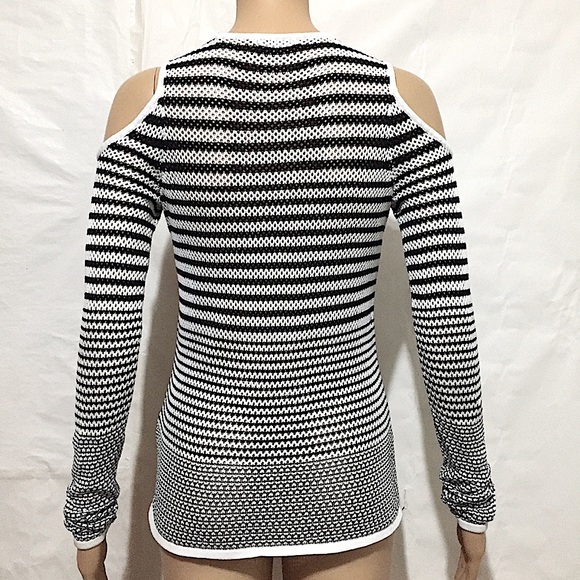 Rag & Bone Quinn Cold Shoulder Top - Picture 11 of 16